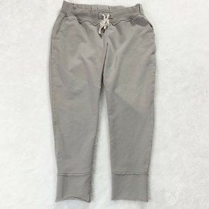 Young Broke & Fabulous Cropped Jogger